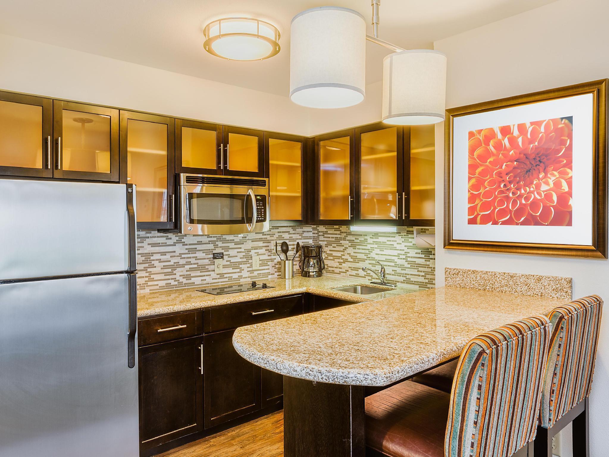 Staybridge Suites Bismarck By Ihg Exterior foto