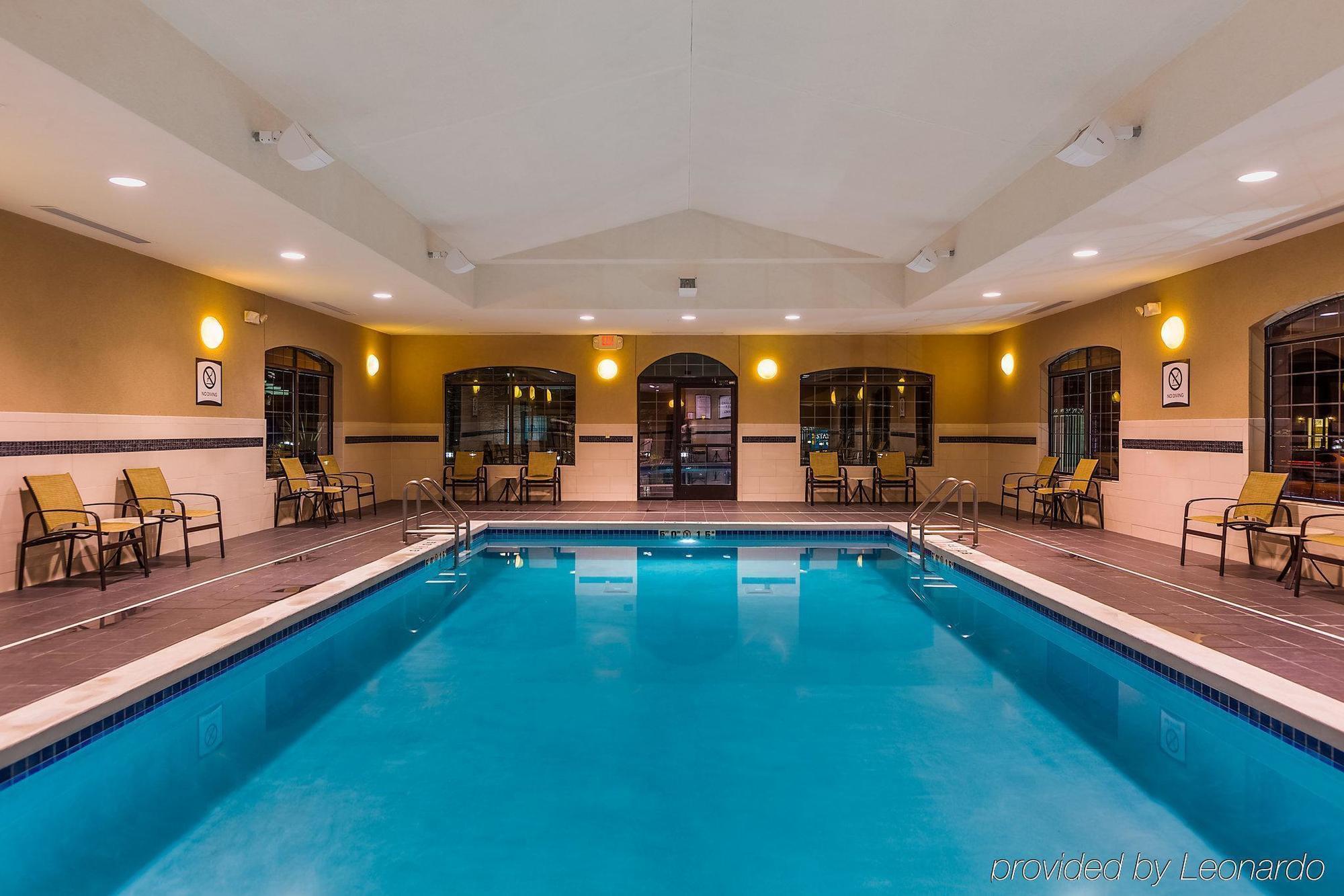Staybridge Suites Bismarck By Ihg Exterior foto